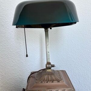 Vintage Antique Emeralite Green and Bronze Desk Lamp